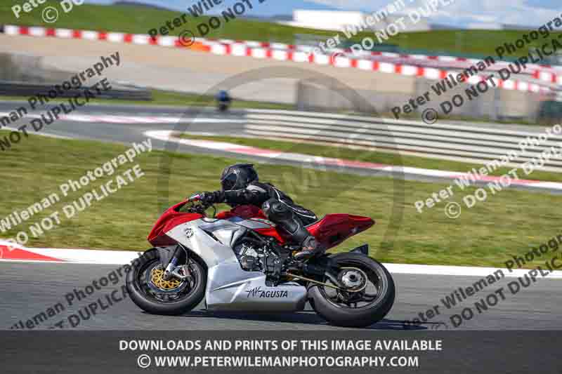 cadwell no limits trackday;cadwell park;cadwell park photographs;cadwell trackday photographs;enduro digital images;event digital images;eventdigitalimages;navarra;no limits trackdays;peter wileman photography;racing digital images;trackday digital images;trackday photos